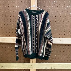 ITEM#54 Cotton traders Coogi style sweater size medium 22×26